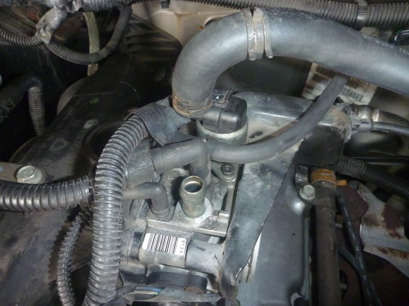 Illustration for article titled How To Replace a Valve Cover Gasket S10 2.2